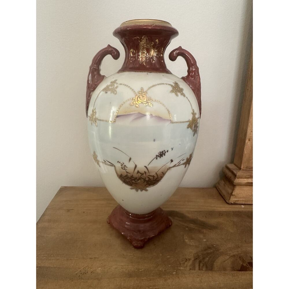 Vintage Hand Painted Double Handle Ceramic Urn Vase Made In Japan 10.5”T - Picture 3 of 7